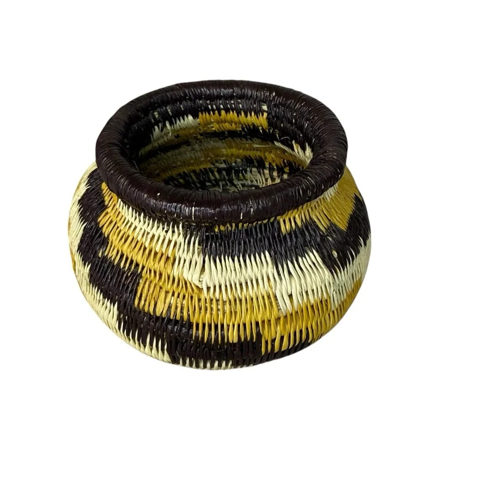 Indigenous Panama Village Handwoven Basket Small Size‎ Woven Basket